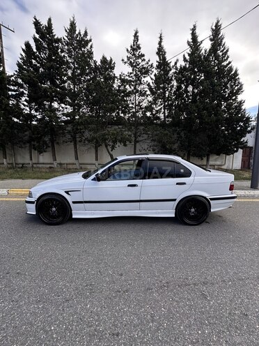 BMW 320 1992, 398,000 km - 2.0 l - Bakı
