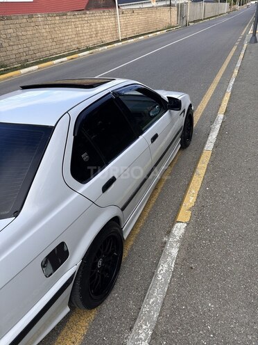BMW 320 1992, 398,000 km - 2.0 l - Bakı