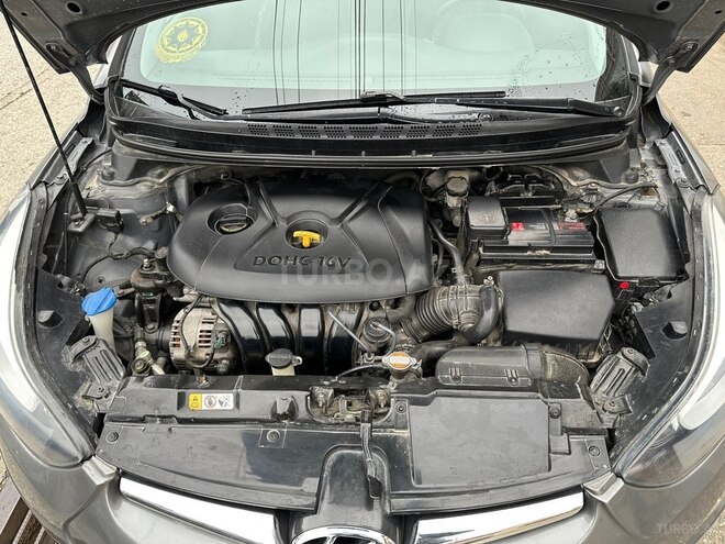 Hyundai Elantra 2014, 223,005 km - 1.8 l - Quba