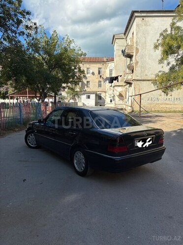 Mercedes C 240 1999, 425,623 km - 2.4 l - Sumqayıt