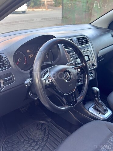 Volkswagen Polo 2019, 143,000 km - 1.6 l - Bakı