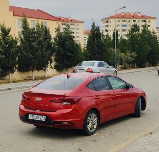 Hyundai Elantra 2018, 140,000 km - 2.0 l - Bakı