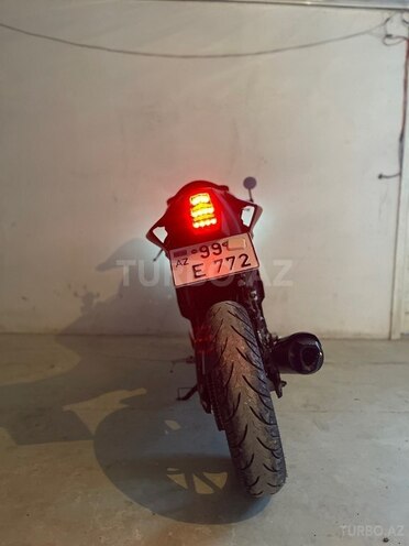 Yamaha R15 V4 2022, 19,000 km - 0.2 l - Siyəzən