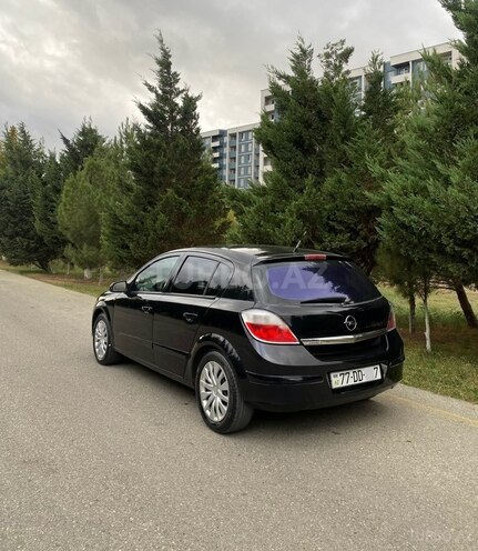 Opel Astra 2005, 304,000 km - 1.4 л - Bakı