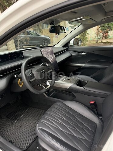 Changan Eado 2025, 19,000 km - 1.5 л - Bakı