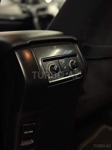 Toyota Land Cruiser Prado 2013, 46,000 km - 2.7 l - Bakı