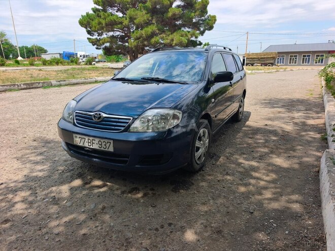 Toyota Corolla 2006, 448,000 km - 1.4 l - Şəmkir