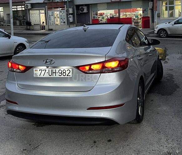Hyundai Elantra 2018, 238,183 km - 2.0 l - Bakı