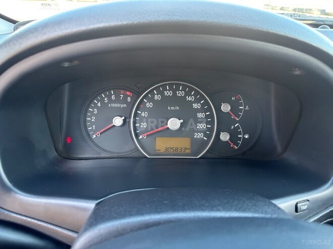 Kia Carens 2008, 309,000 km - 2.0 l - Bakı