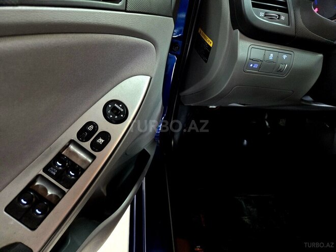 Hyundai Accent 2016, 157,716 km - 1.6 л - Bakı