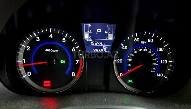 Hyundai Accent 2016, 157,716 km - 1.6 л - Bakı