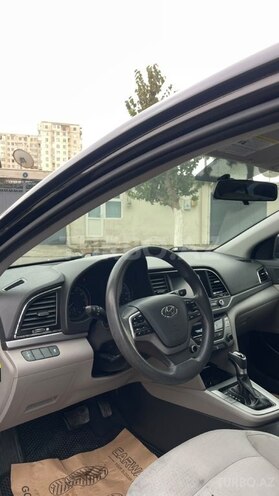 Hyundai Elantra 2016, 208,410 km - 2.0 l - Bakı