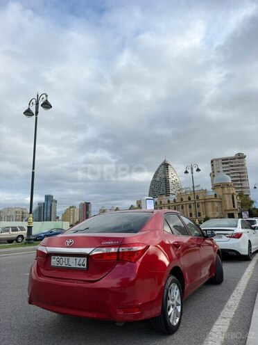Toyota Corolla 2014, 400,000 km - 1.6 л - Bakı