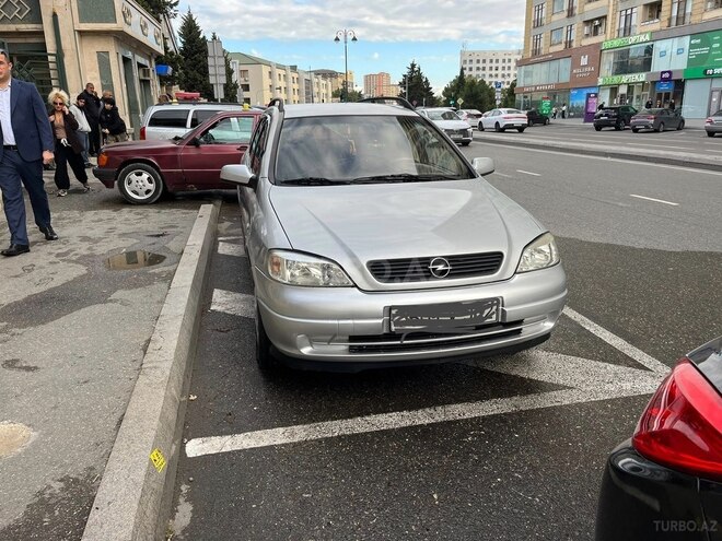 Opel Astra 2001, 250,000 km - 1.6 л - Bakı
