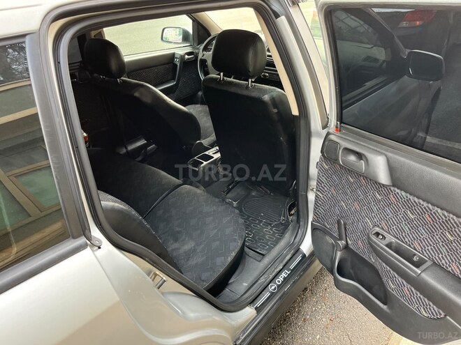 Opel Astra 2001, 250,000 km - 1.6 л - Bakı
