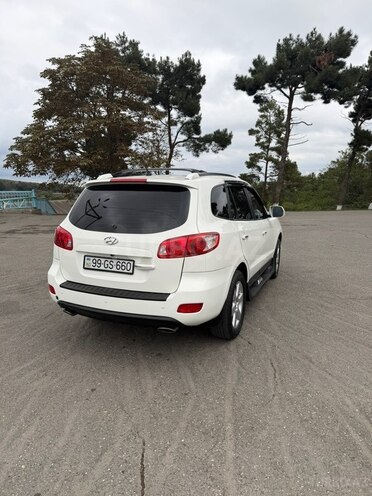 Hyundai Santa Fe 2007, 260,000 km - 2.7 l - Quba