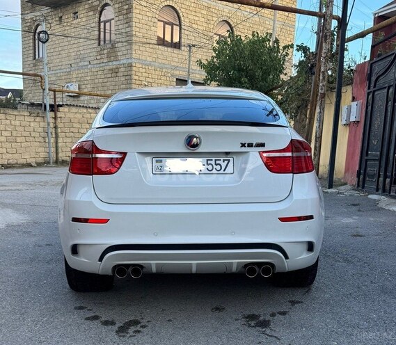 BMW X6 M 2010, 240,000 km - 4.4 l - Bakı