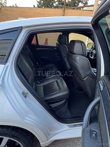 BMW X6 M 2010, 240,000 km - 4.4 l - Bakı