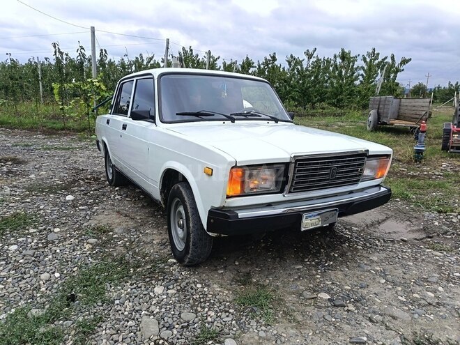 LADA (VAZ) 2107 2005, 75,647 km - 1.6 l - Quba