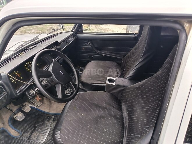 LADA (VAZ) 2107 2005, 75,647 km - 1.6 l - Quba