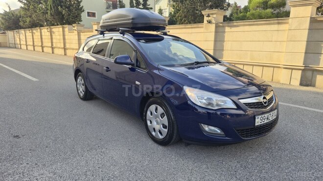 Opel Astra 2011, 295,000 km - 1.3 л - Bakı