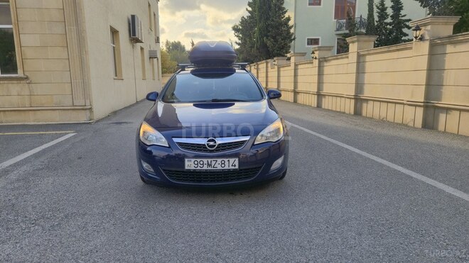 Opel Astra 2011, 295,000 km - 1.3 л - Bakı