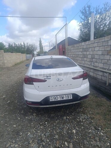 Hyundai Elantra 2019, 270,000 km - 2.0 l - Goranboy