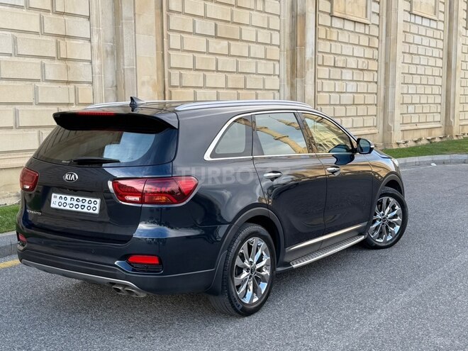 Kia Sorento 2018, 177,000 km - 2.0 l - Bakı
