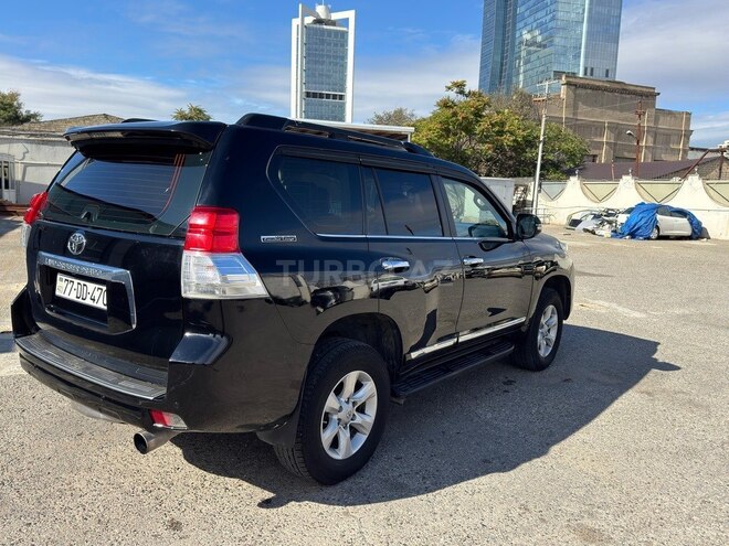 Toyota Land Cruiser Prado 2010, 246,000 km - 2.7 л - Bakı