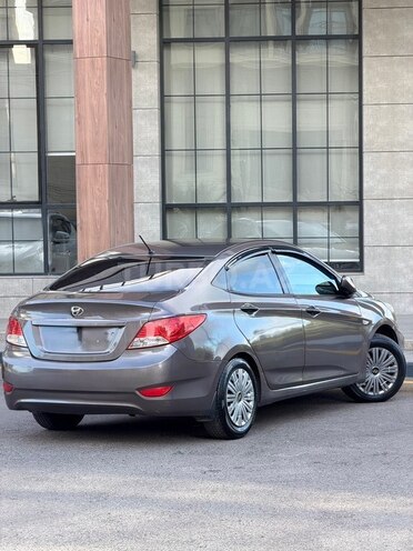 Hyundai Accent 2012, 298,580 km - 1.4 l - Sumqayıt
