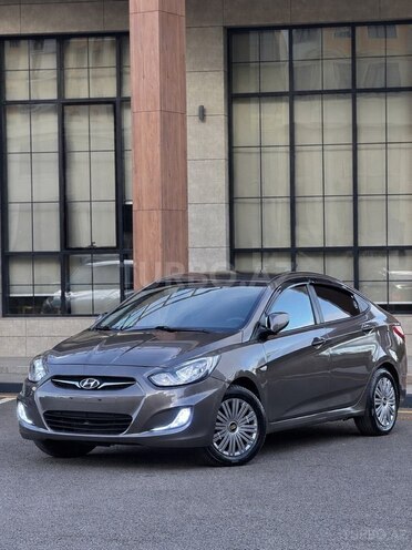 Hyundai Accent 2012, 298,580 km - 1.4 l - Sumqayıt