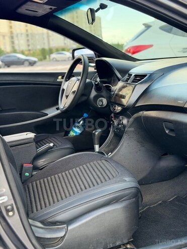 Hyundai Accent 2012, 298,580 km - 1.4 l - Sumqayıt