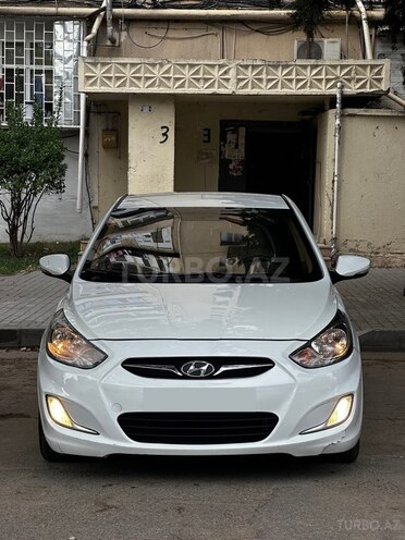 Hyundai Accent 2011, 424,000 km - 1.6 л - Bakı