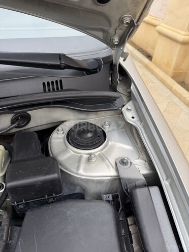 Toyota Corolla 2006, 205,321 km - 1.4 l - Bakı
