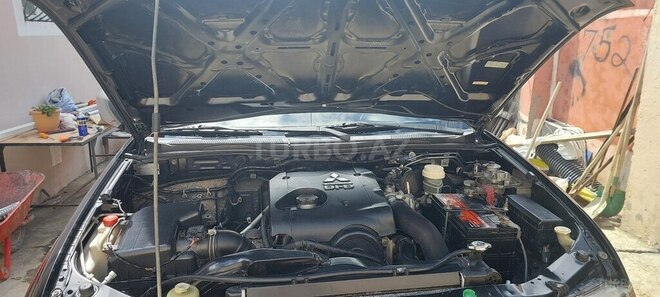 Mitsubishi L200 2008, 417,000 km - 2.5 л - Bakı