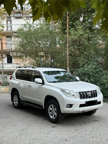 Toyota Land Cruiser Prado 2010, 316,110 km - 2.7 л - Bakı