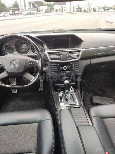 Mercedes E 250 2009, 365,000 km - 2.1 l - Bakı