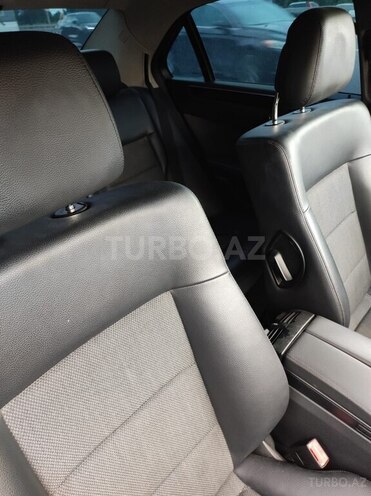 Mercedes E 250 2009, 365,000 km - 2.1 l - Bakı