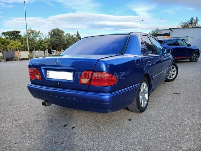 Mercedes E 200 1996, 326,056 km - 2.0 л - Sumqayıt