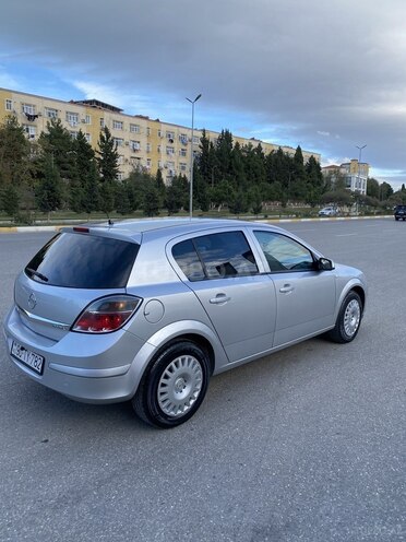 Opel Astra 2009, 297,936 km - 1.4 л - Sumqayıt