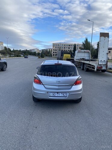 Opel Astra 2009, 297,936 km - 1.4 л - Sumqayıt
