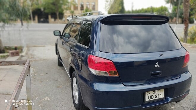 Mitsubishi Airtrek 2002, 289,428 km - 2.0 l - Bakı