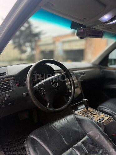 Mercedes E 280 1999, 450,000 km - 2.8 л - Bakı