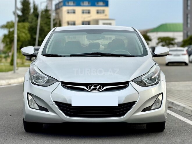 Hyundai Elantra 2015, 210,824 km - 1.8 л - Bakı