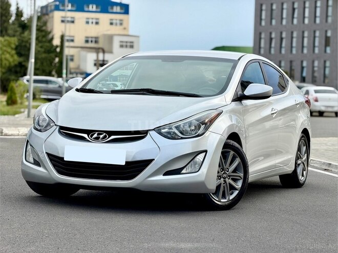 Hyundai Elantra 2015, 210,824 km - 1.8 л - Bakı
