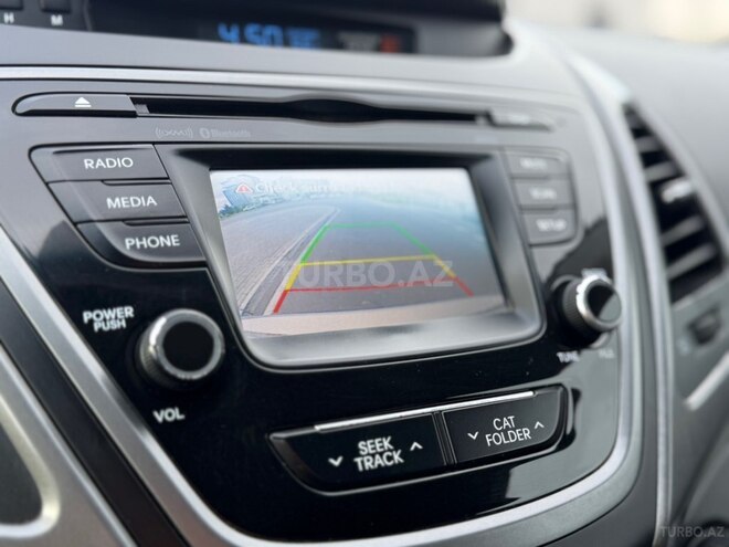 Hyundai Elantra 2015, 210,824 km - 1.8 л - Bakı