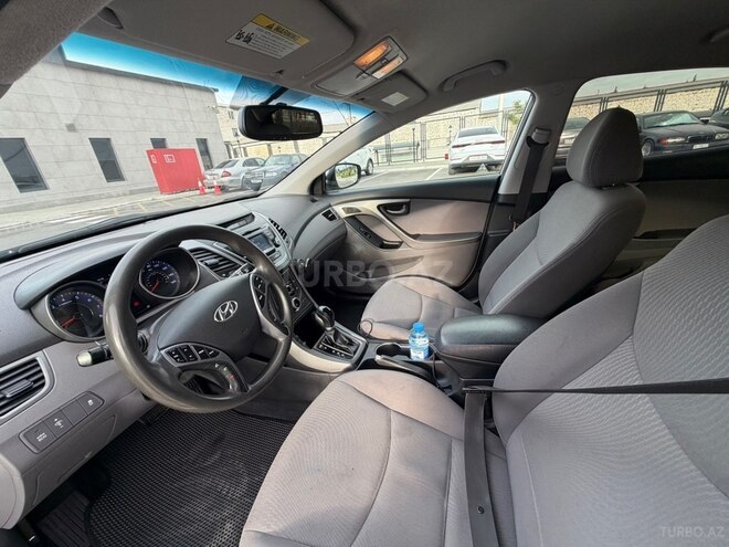 Hyundai Elantra 2015, 210,824 km - 1.8 л - Bakı