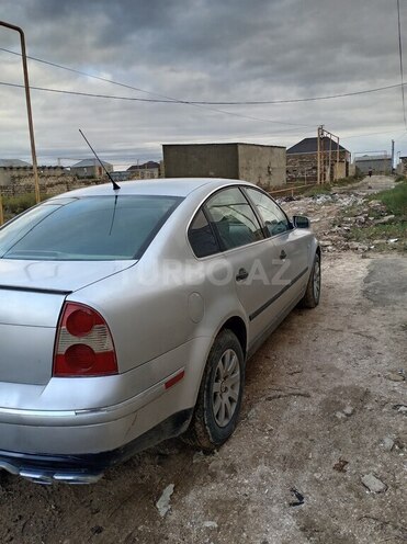 Volkswagen Passat 2002, 338,713 km - 1.8 l - Bakı