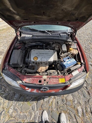 Opel Vectra 1998, 416,257 km - 1.6 л - Şəki