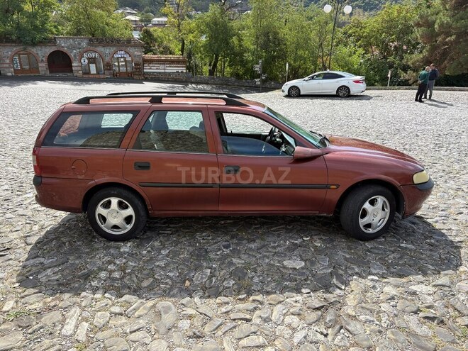 Opel Vectra 1998, 416,257 km - 1.6 л - Şəki